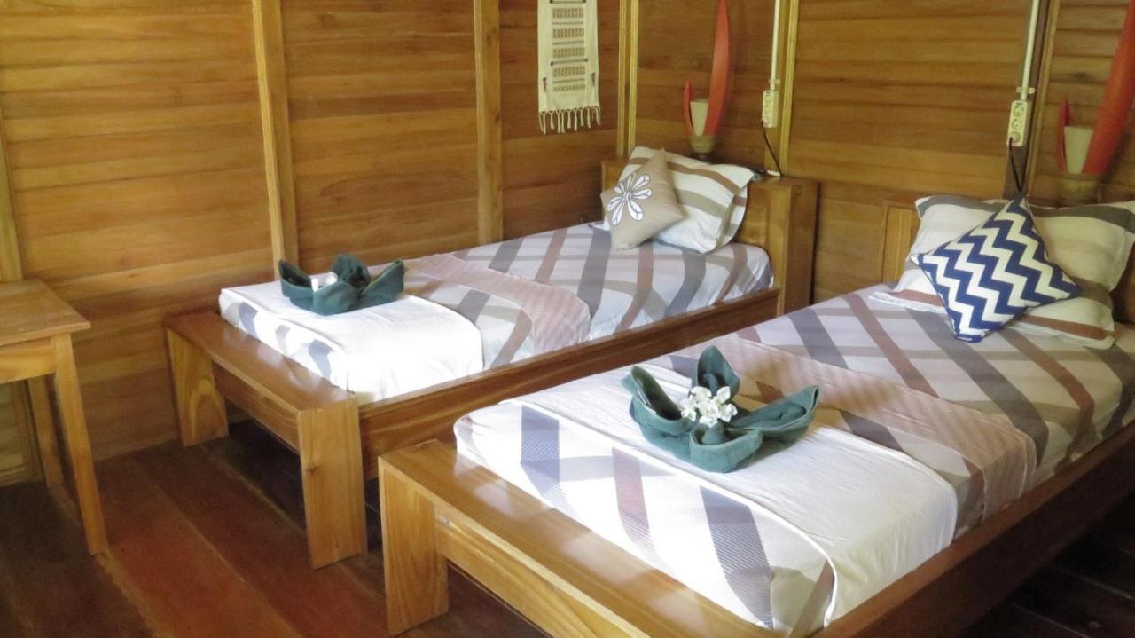 Two Fish Resort Bunaken Extérieur photo