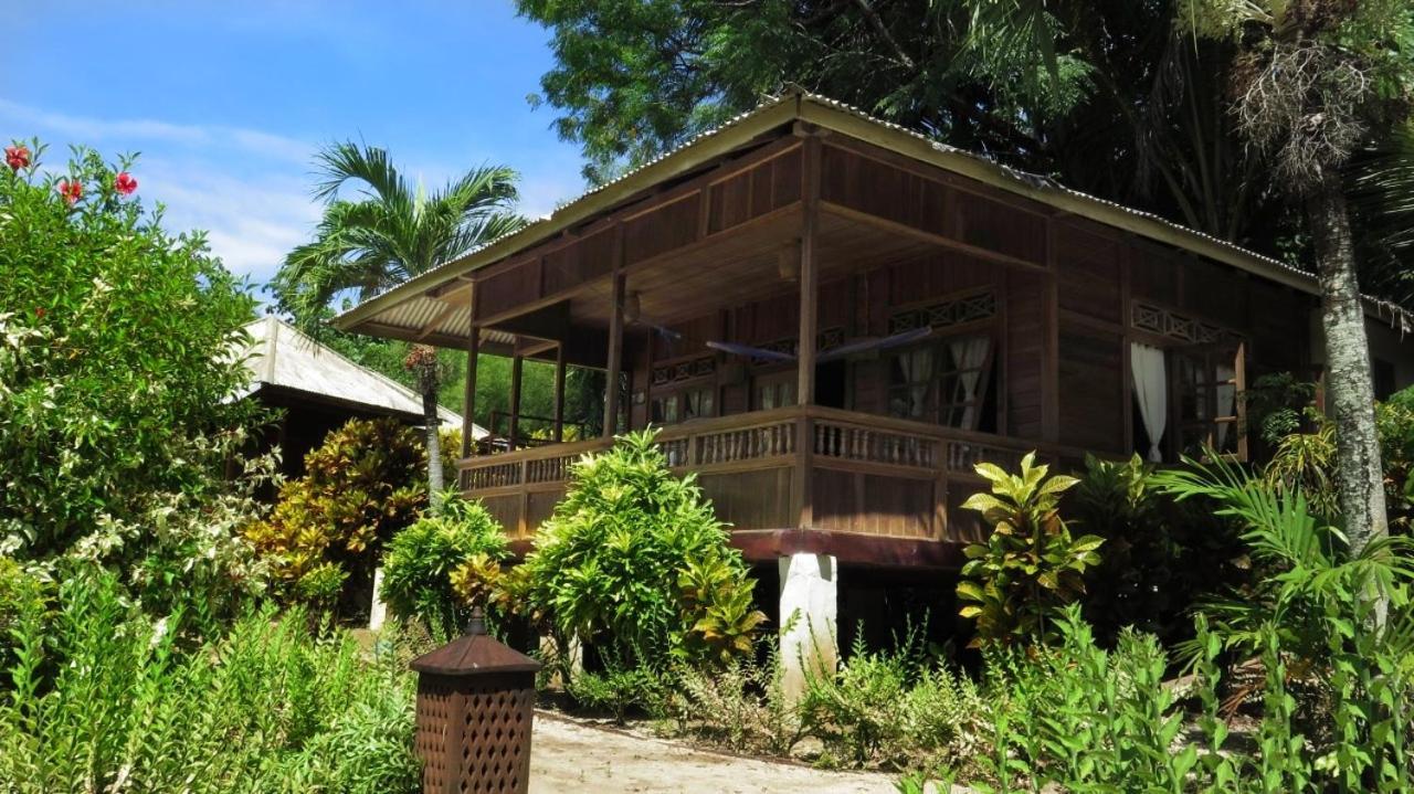 Two Fish Resort Bunaken Extérieur photo